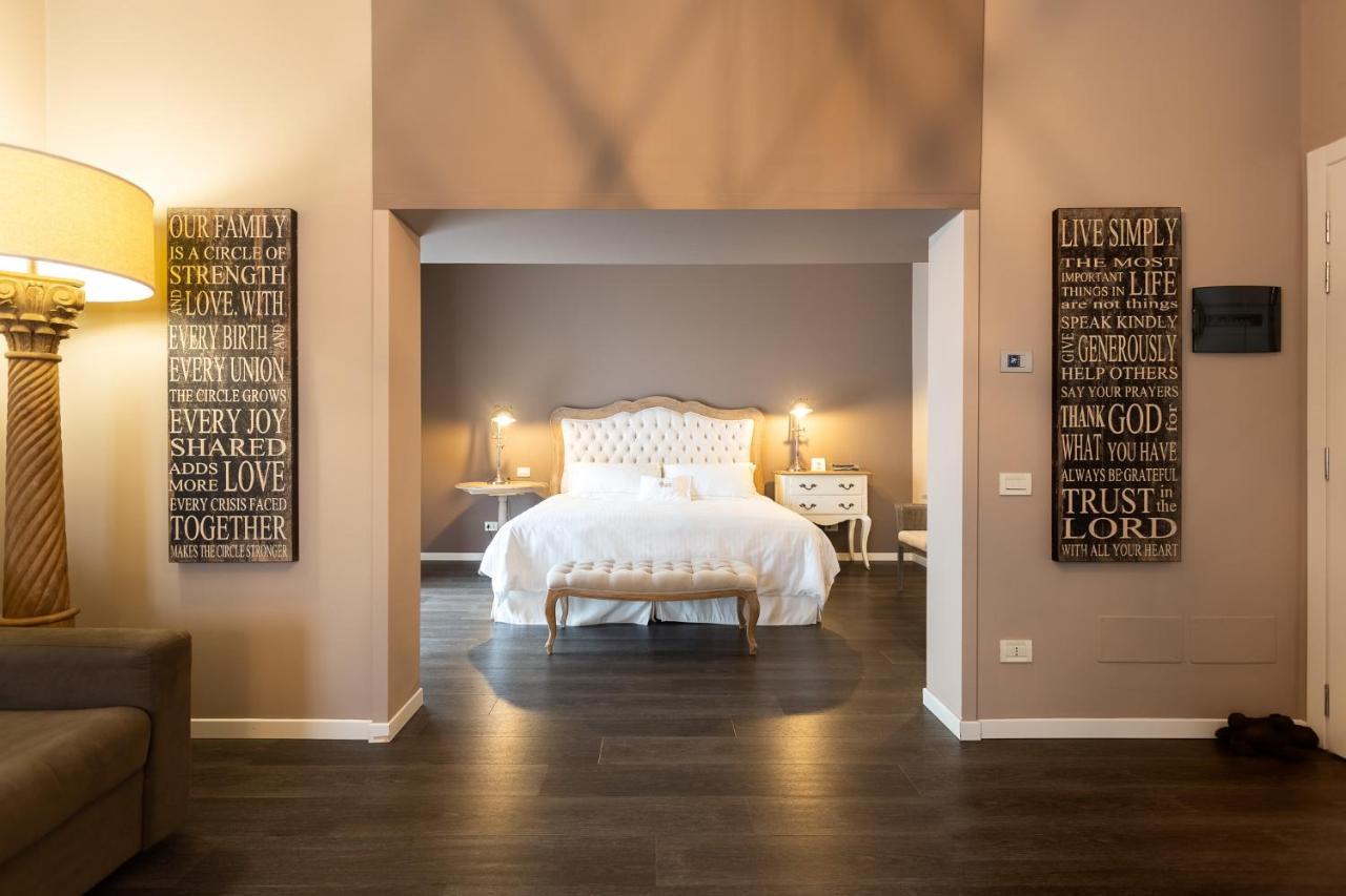Like Home Boutique Hotel Azzano San Paolo Εξωτερικό φωτογραφία
