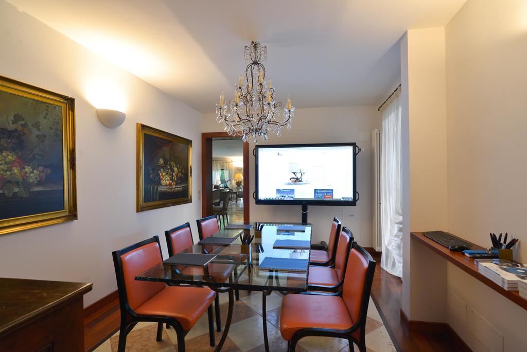 Like Home Boutique Hotel Azzano San Paolo Εξωτερικό φωτογραφία